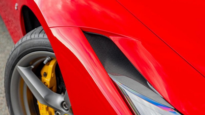 Photo of Capristo Headlight air vents for the Ferrari F8 - Image 1